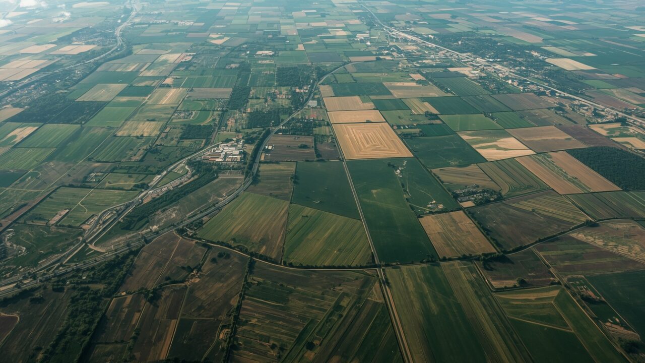 Earth Observation Satellite Business Applications